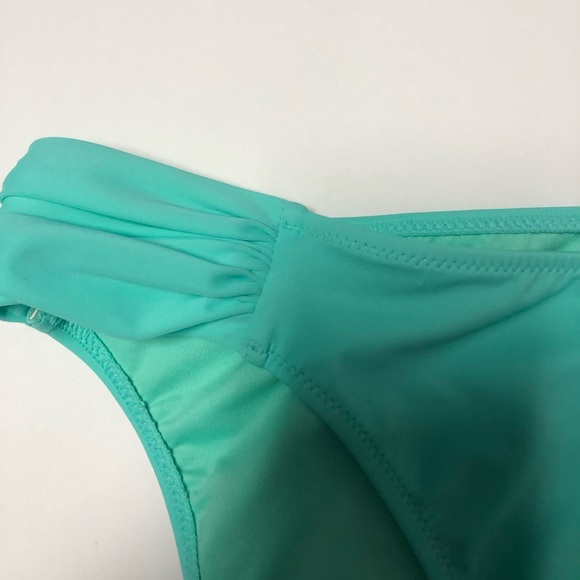 Victoria’s Secrets Ruched Bikini Bottoms- SZ: M - Picture 3 of 5